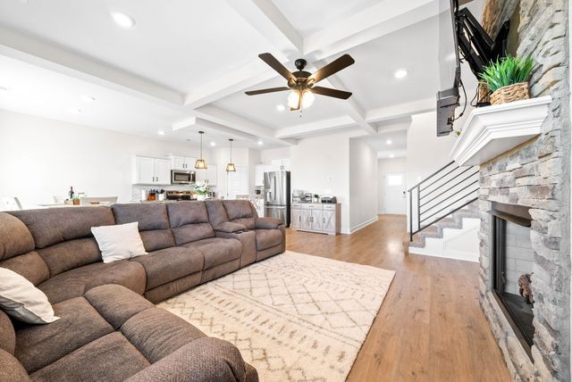 239 Donegal Dr, Clarksville, TN 37042
