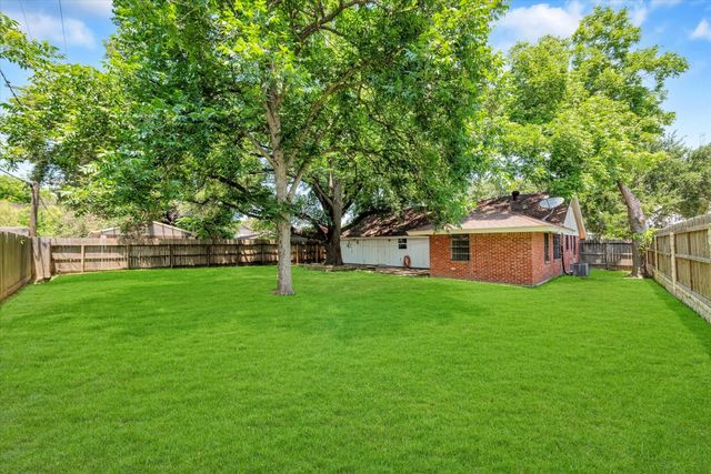 7119 Bellaire Boulevard, Houston, TX 77074