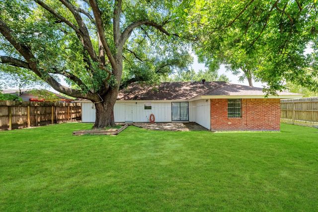 7119 Bellaire Boulevard, Houston, TX 77074