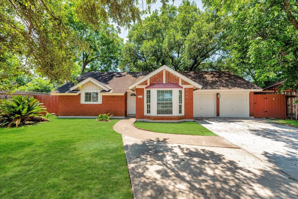 7119 Bellaire Boulevard, Houston, TX 77074