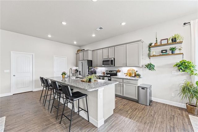 7559 Arapahoe Drive, Shawnee, KS 66227
