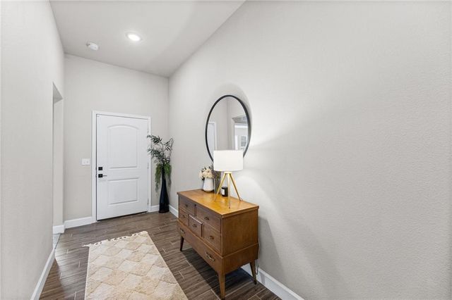 7559 Arapahoe Drive, Shawnee, KS 66227