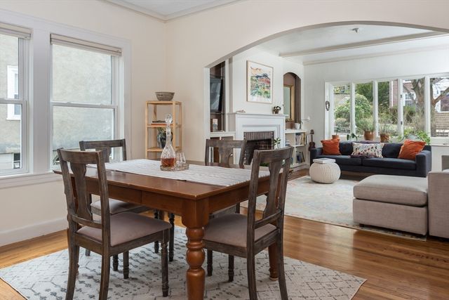 34 Harvard St 1, Arlington, MA 02476