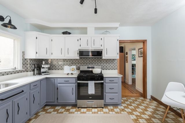 34 Harvard St 1, Arlington, MA 02476