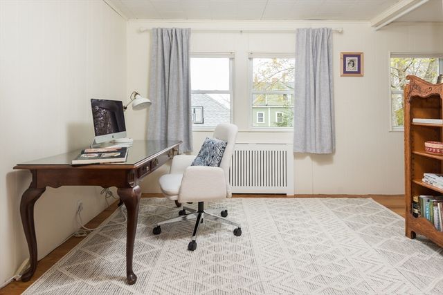 34 Harvard St 1, Arlington, MA 02476