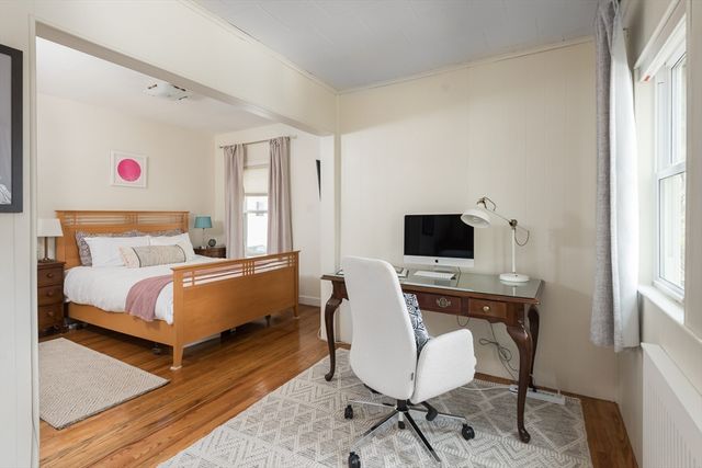 34 Harvard St 1, Arlington, MA 02476