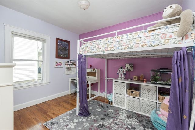 34 Harvard St 1, Arlington, MA 02476