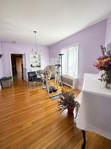 155 Merrimack St, Methuen, MA 01844
