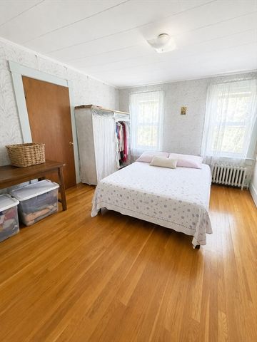155 Merrimack St, Methuen, MA 01844