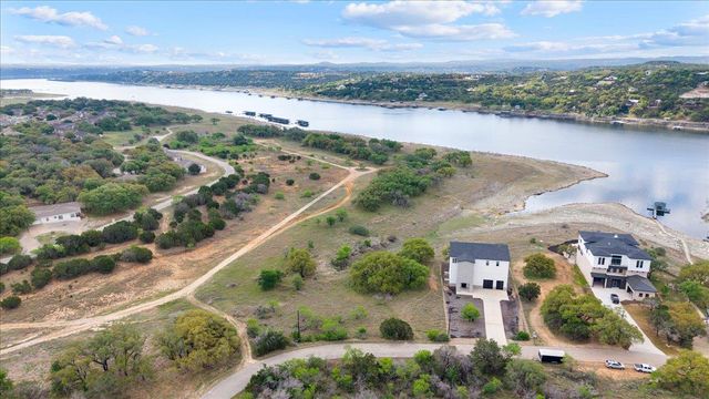 21307 Cardinal Ave, Lago Vista, TX 78645