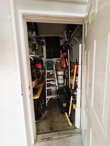 8771 NW 141st Ter, Miami Lakes, FL 33018