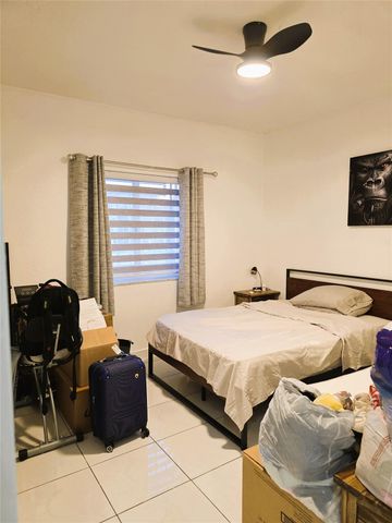 8771 NW 141st Ter, Miami Lakes, FL 33018