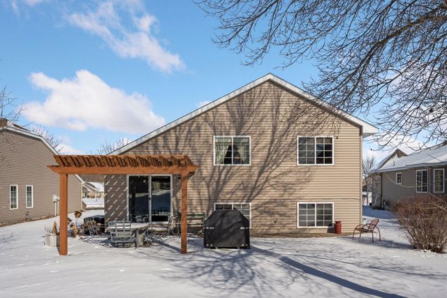 11419 17th Street NE, Saint Michael, MN 55376