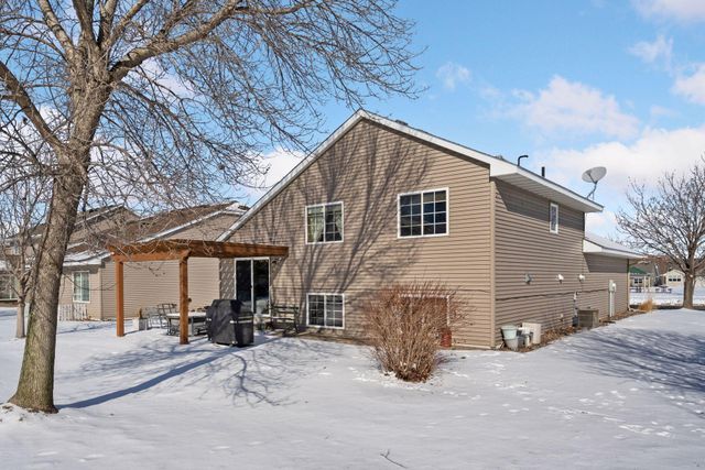 11419 17th Street NE, Saint Michael, MN 55376