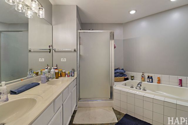 711 Wedgewood, Mchenry, IL 60050