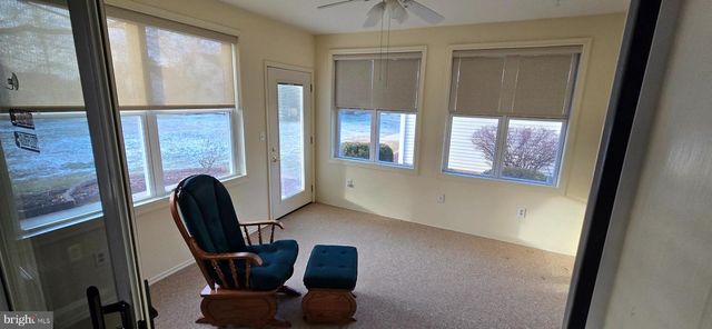 117 CARRIAGE HILL CT, Columbus, NJ 08022