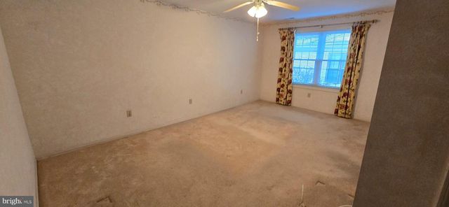 117 CARRIAGE HILL CT, Columbus, NJ 08022