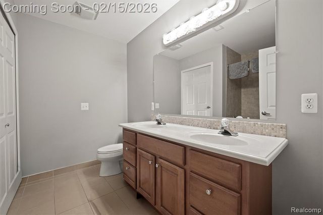 2136 Brock Street, Keego Harbor, MI 48320