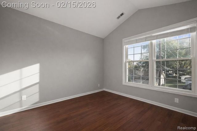 2136 Brock Street, Keego Harbor, MI 48320