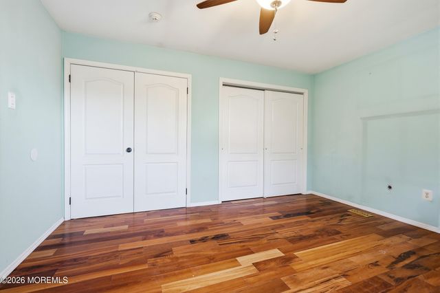 881 Eaglehurst Court, Toms River, NJ 08753