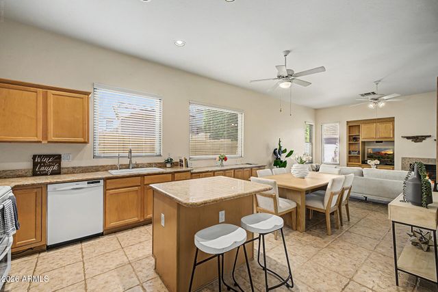 5173 W MURIEL Drive, Glendale, AZ 85308