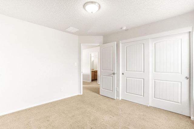 8924 Mission Ridge Drive NW, Albuquerque, NM 87114