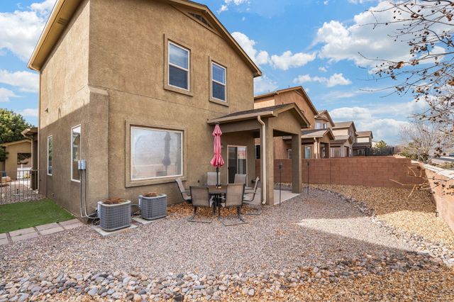 8924 Mission Ridge Drive NW, Albuquerque, NM 87114