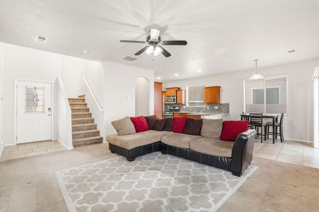 8924 Mission Ridge Drive NW, Albuquerque, NM 87114