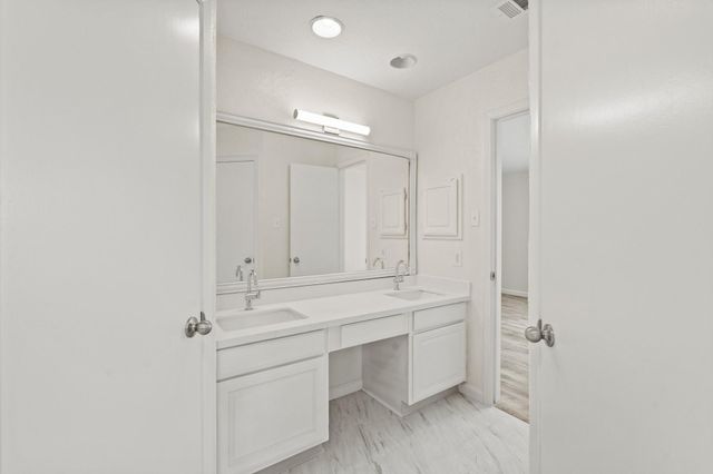12831 Newberry Street, Sugar Land, TX 77478