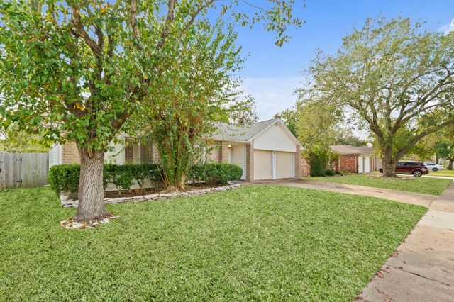 12831 Newberry Street, Sugar Land, TX 77478