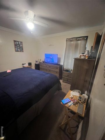 17665 Runyon Street, Detroit, MI 48234