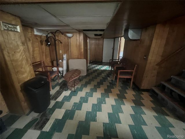 17665 Runyon Street, Detroit, MI 48234