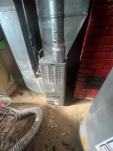 17665 Runyon Street, Detroit, MI 48234