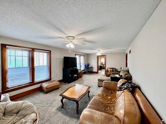 525 Osage Street, Manhattan, KS 66502