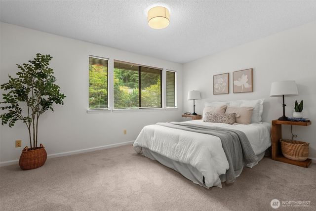 5820 53rd Avenue NW, Gig Harbor, WA 98335