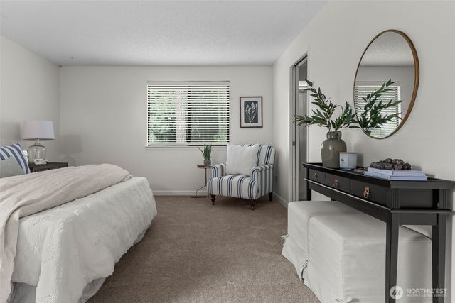 5820 53rd Avenue NW, Gig Harbor, WA 98335