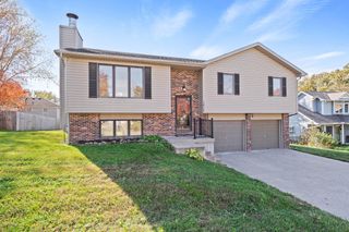 3608 TEAKWOOD DR, Columbia, MO 65203