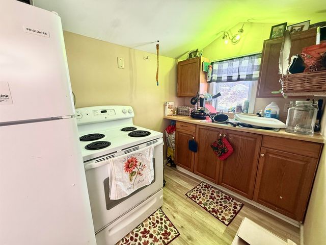 78 Harrison Avenue, Rutland City, VT 05701