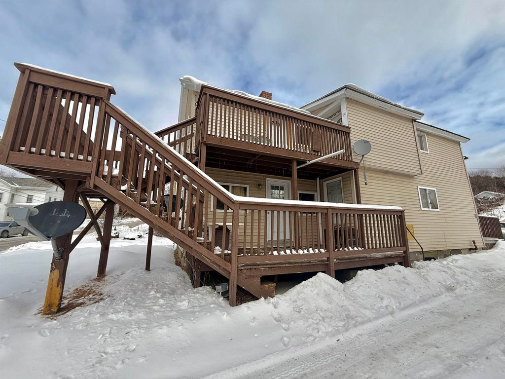78 Harrison Avenue, Rutland City, VT 05701
