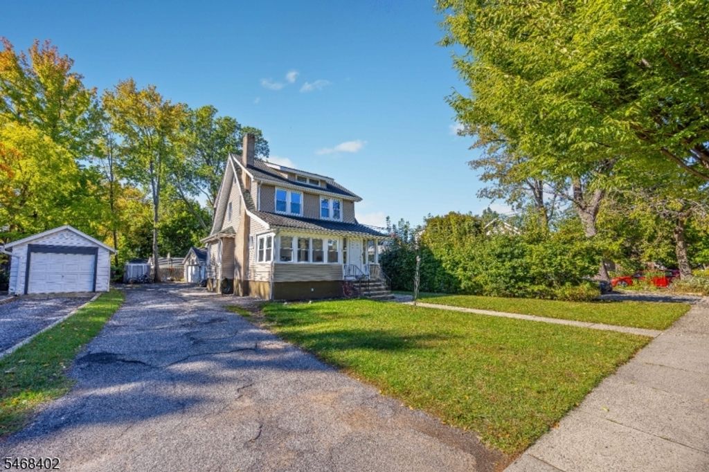 54 Bogert St, Teaneck Twp., NJ 07666 — photo 4