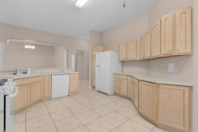 17903 SE 88TH CASCADE COURT, The Villages, FL 32162