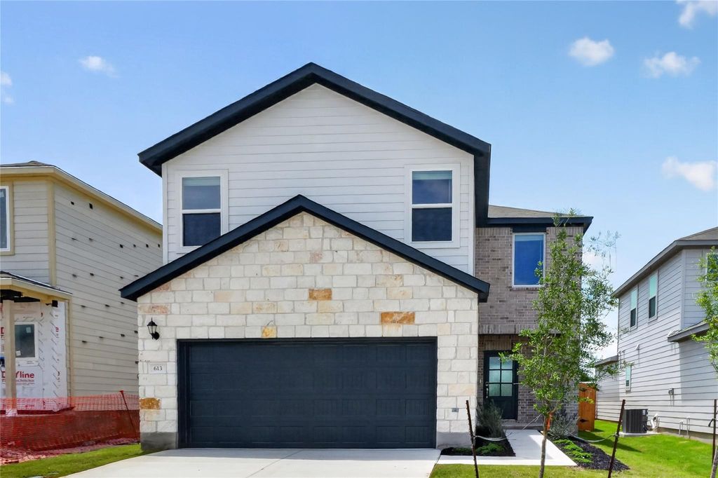 613 Unakite TRL, Liberty Hill, TX 78642