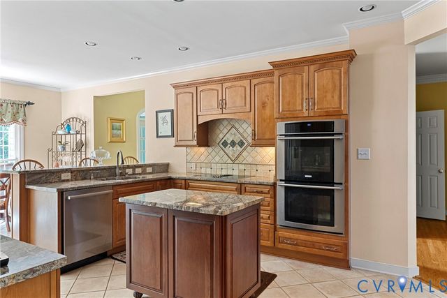 9172 Ivy Banks Dr, Mechanicsville, VA 23116