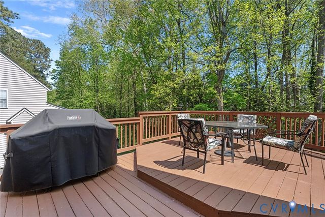 9172 Ivy Banks Dr, Mechanicsville, VA 23116