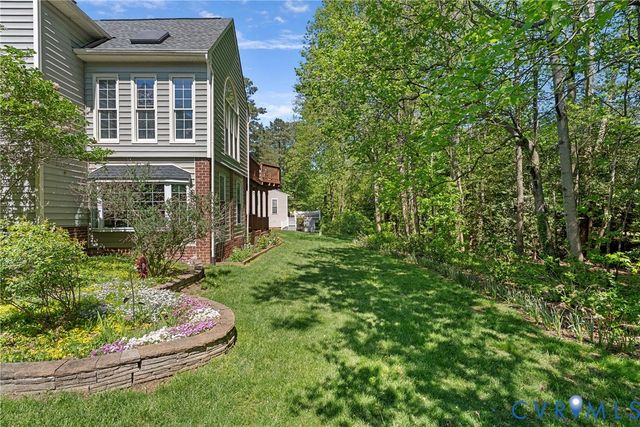 9172 Ivy Banks Dr, Mechanicsville, VA 23116