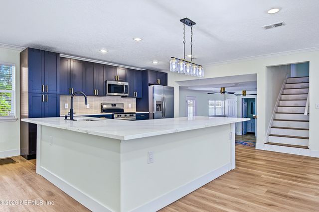 8529 BURKHALL Street, Jacksonville, FL 32211