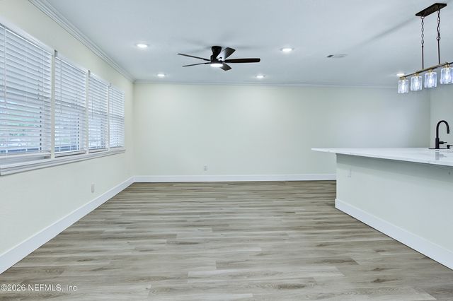 8529 BURKHALL Street, Jacksonville, FL 32211