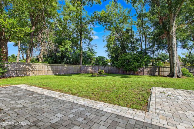 8529 BURKHALL Street, Jacksonville, FL 32211