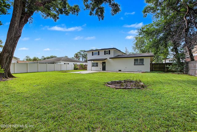8529 BURKHALL Street, Jacksonville, FL 32211