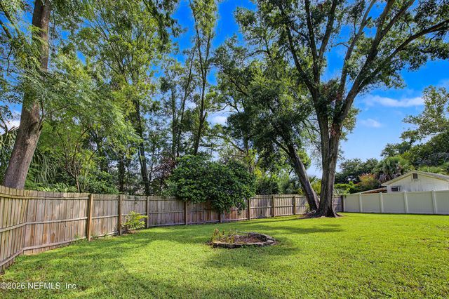8529 BURKHALL Street, Jacksonville, FL 32211